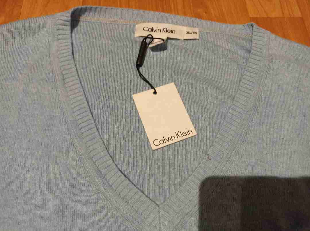 Suéter Calvin Klein celeste - miniatura 1