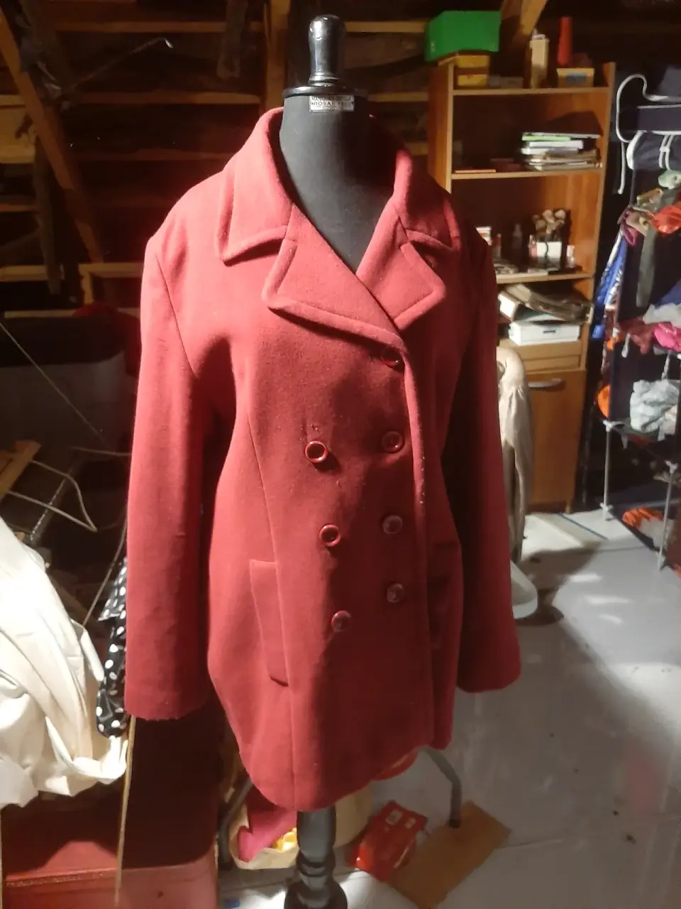 Abrigo rojo elegante Halston años 70 - miniatura 4