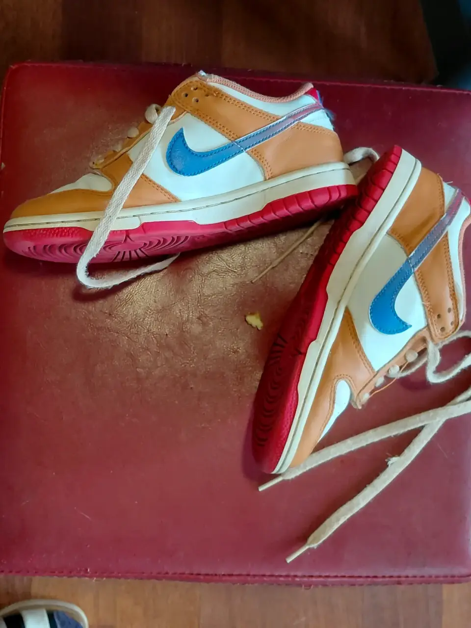 Zapatillas deportivas Nike multicolor 34.5  23 cms - miniatura 4