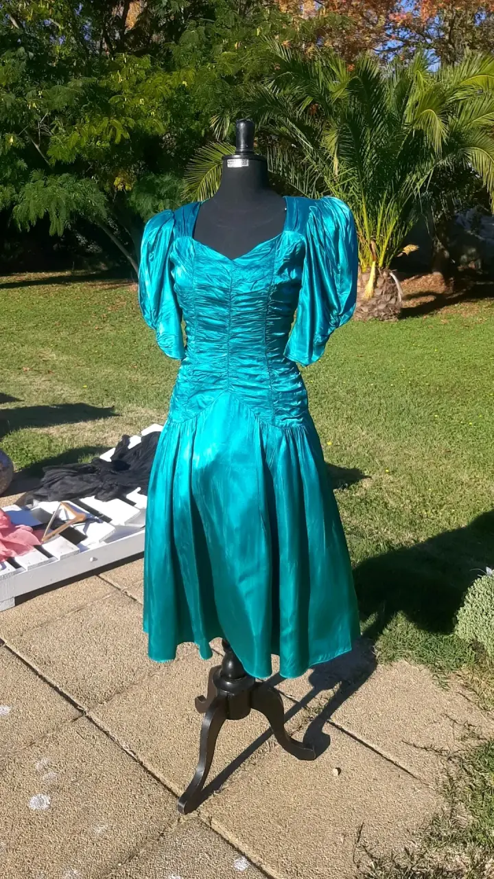 Vestido vintage turquesa satinado