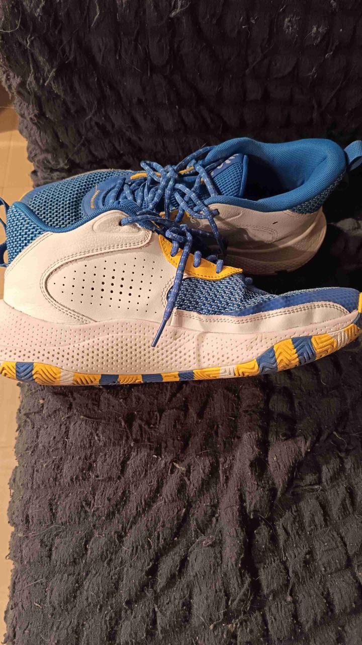Zapatillas deportivas azul y amarillo - miniatura 1