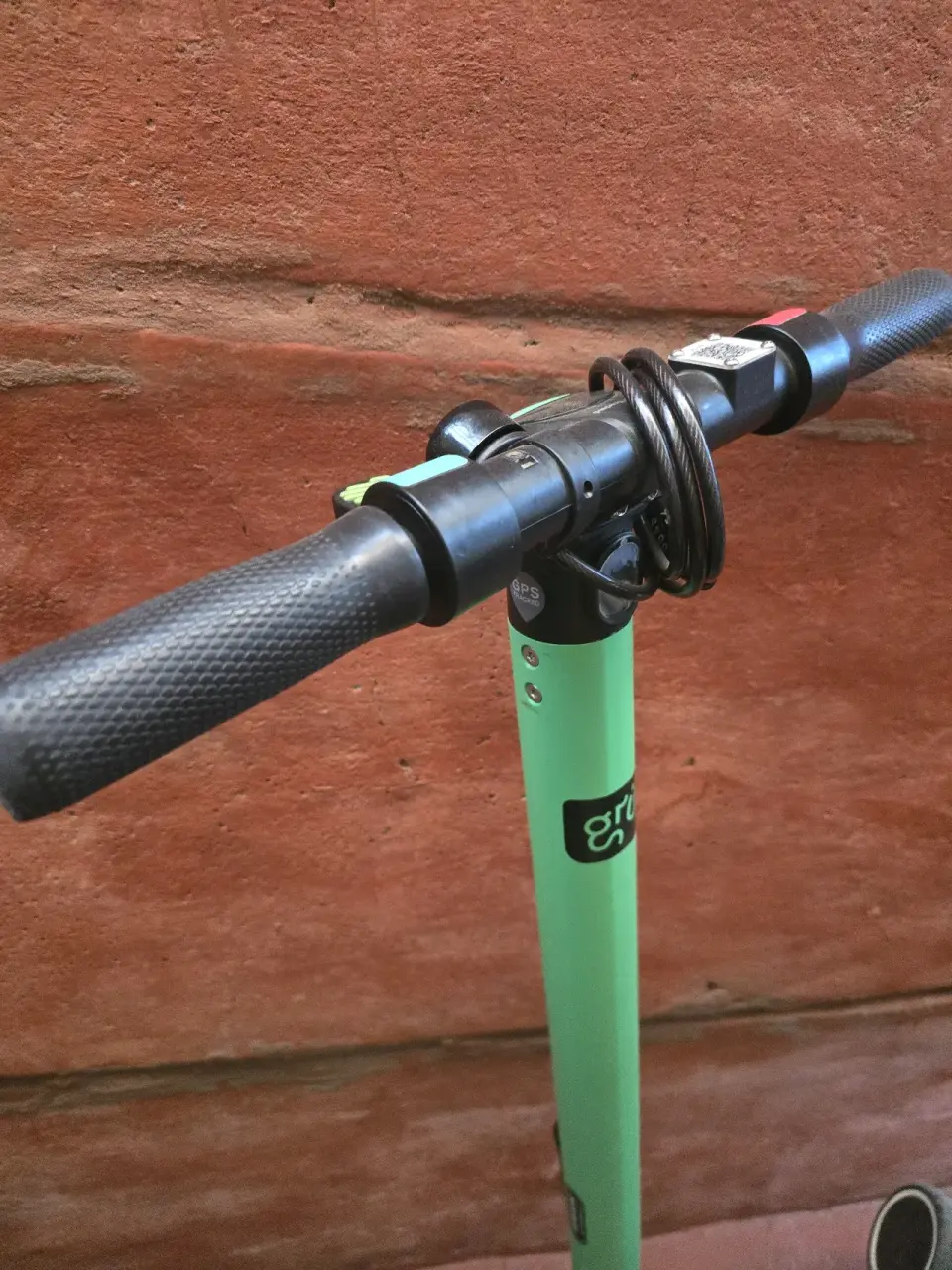 Scooter eléctrico grin verde