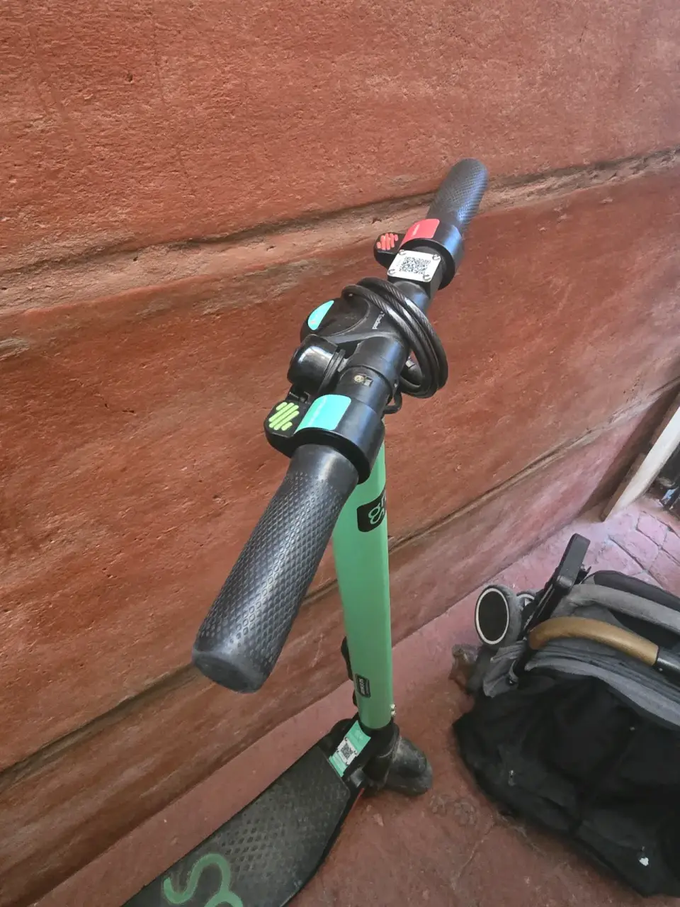 Scooter eléctrico grin verde - miniatura 3