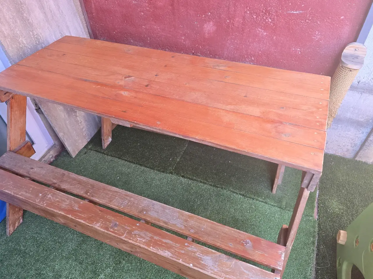 Mesa de picnic de madera