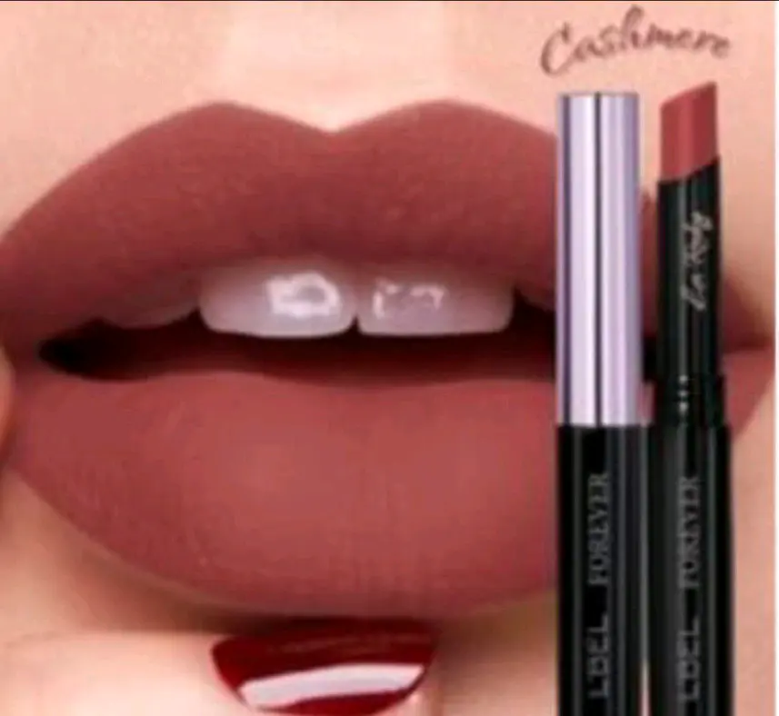 Labial mate color cashmere