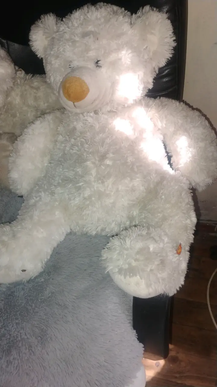 Oso de peluche blanco grande - miniatura 1