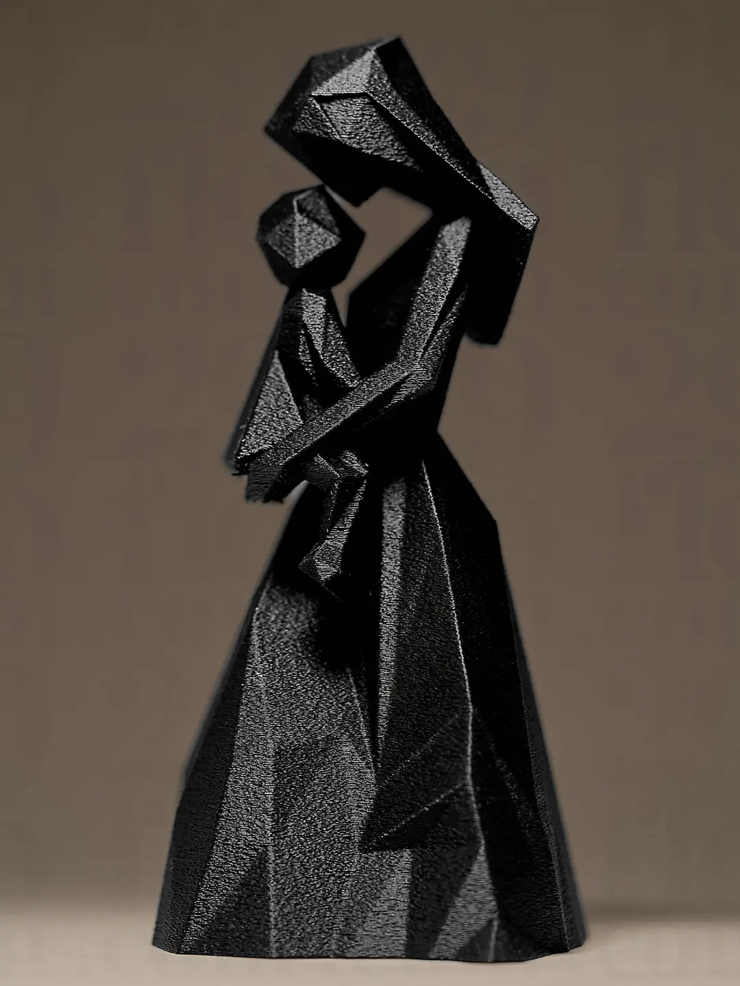 Escultura geométrica de madre e hijo - miniatura 3