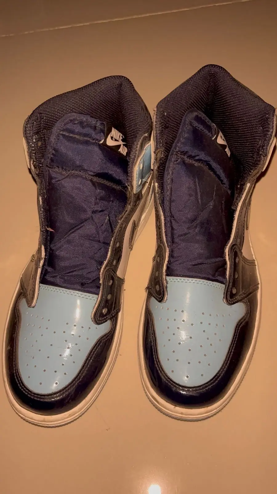 Zapatillas Nike Air Jordan UNC - miniatura 3