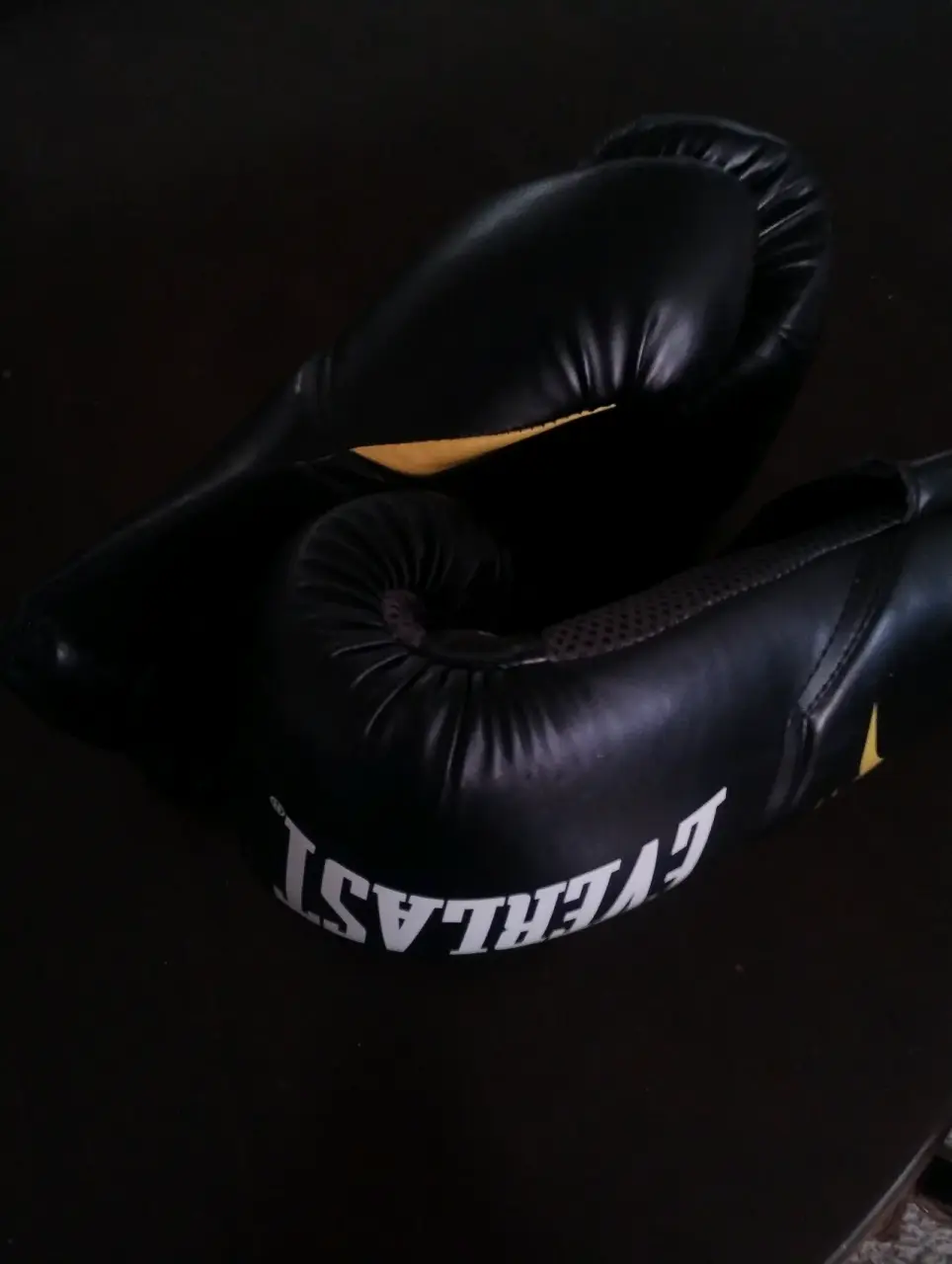 Guantes de entrenamiento Everlast negros - miniatura 3