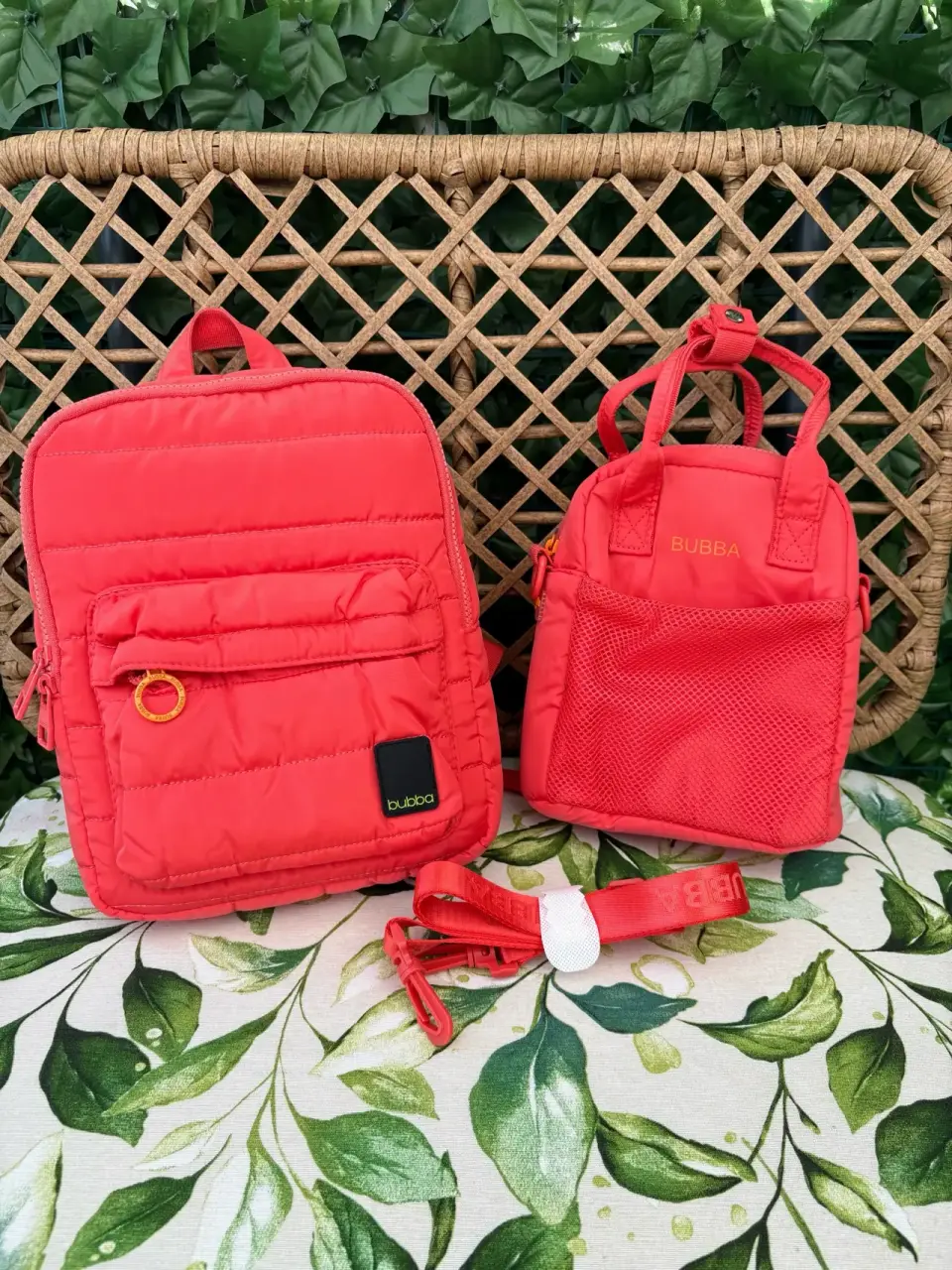 Set mochila y lonchera minni Bubba