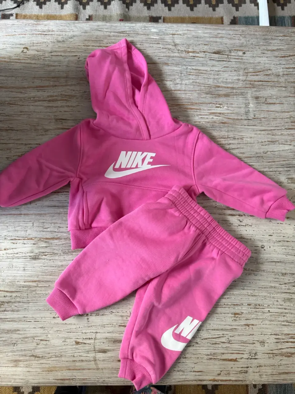 Conjunto Nike rosa infantil - miniatura 1