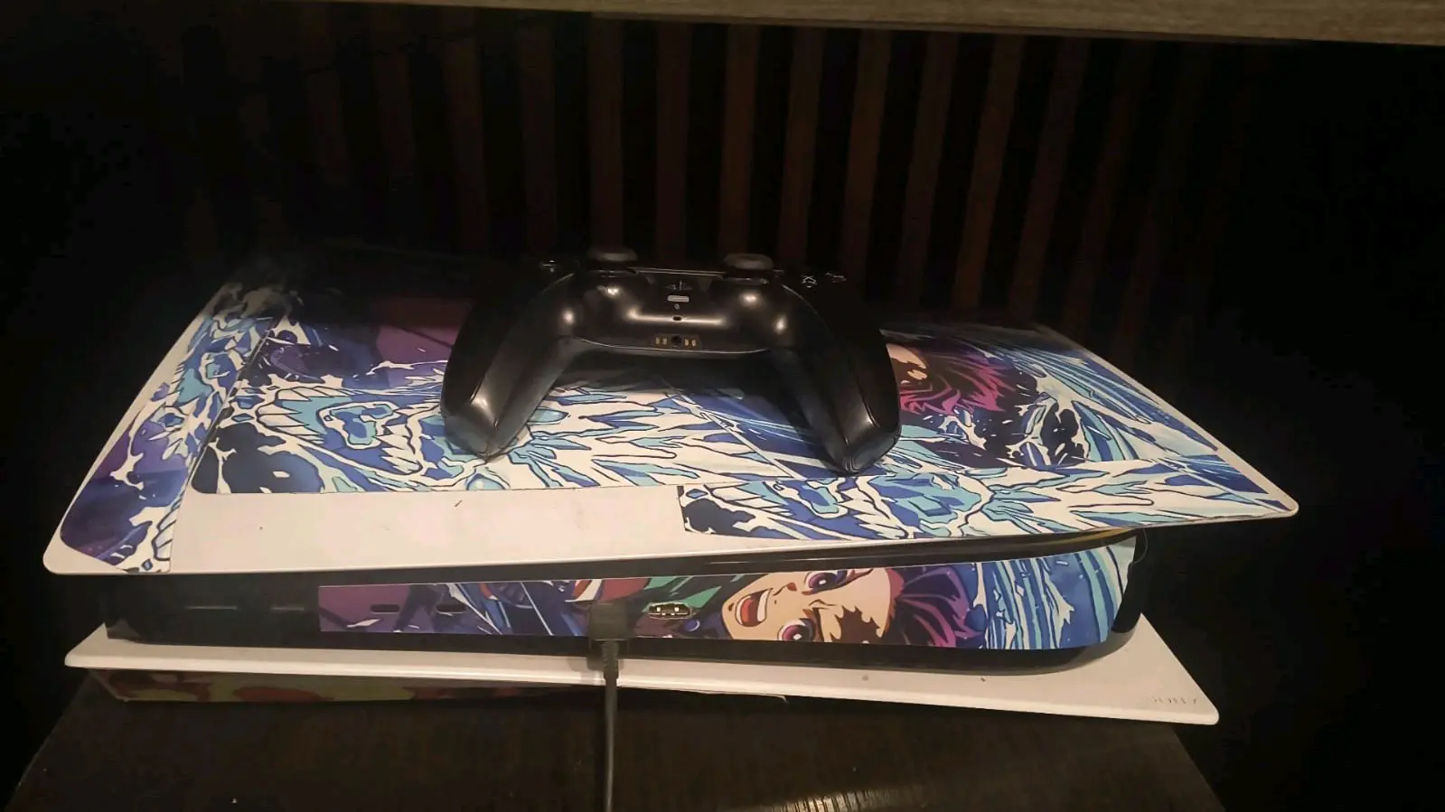 Consola con mando personalizada - miniatura 1