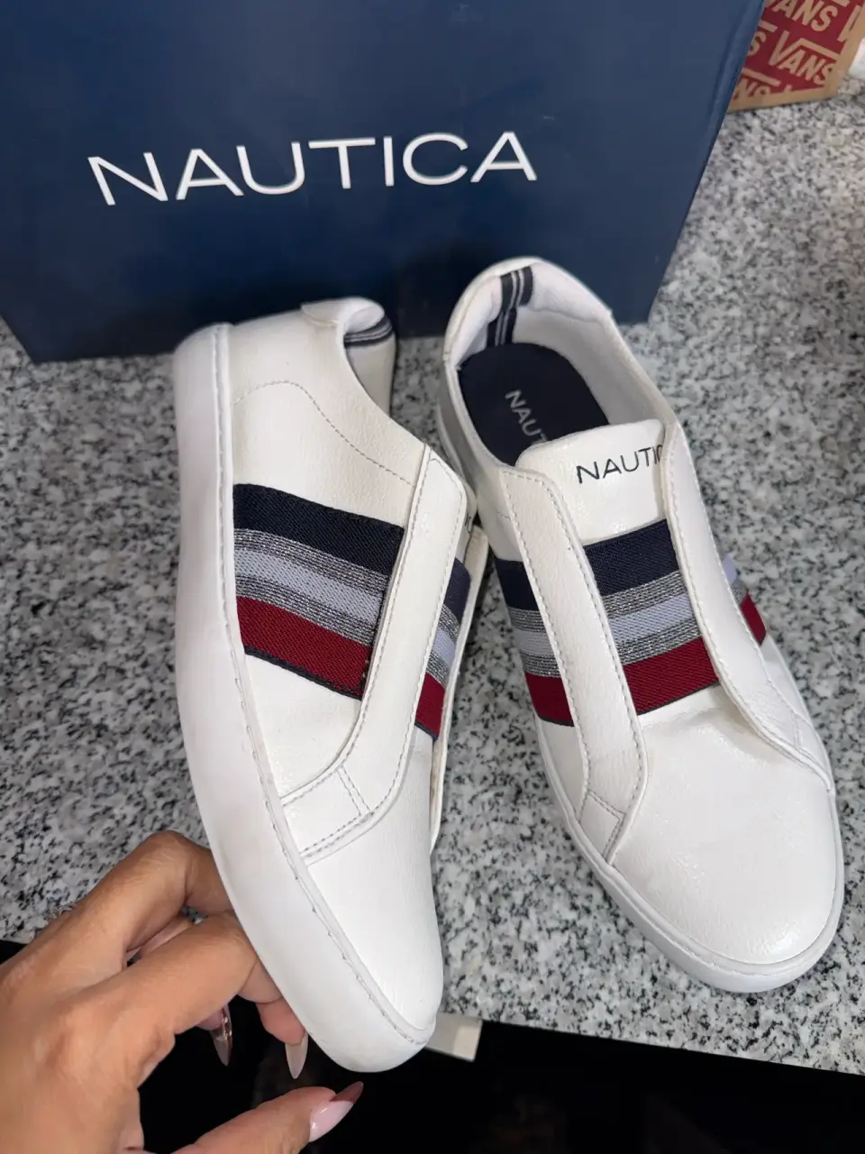 Zapatillas blancas Nautica