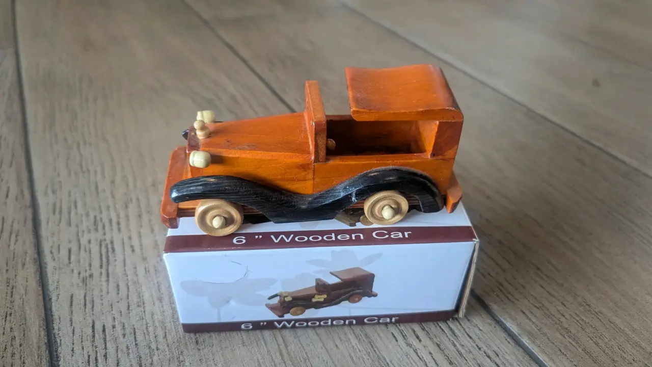 Auto de Madera Vintage 6 pulgadas - miniatura 2