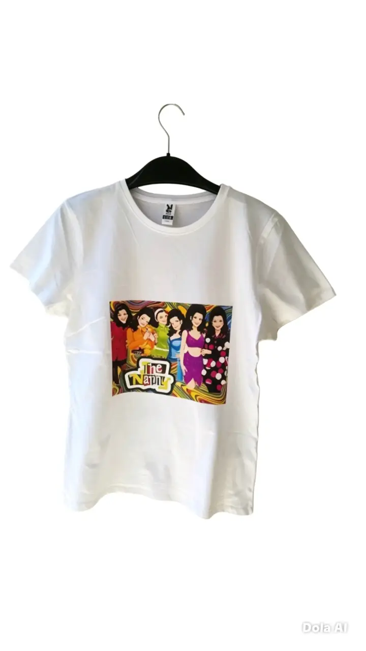 Polera blanca The Nanny