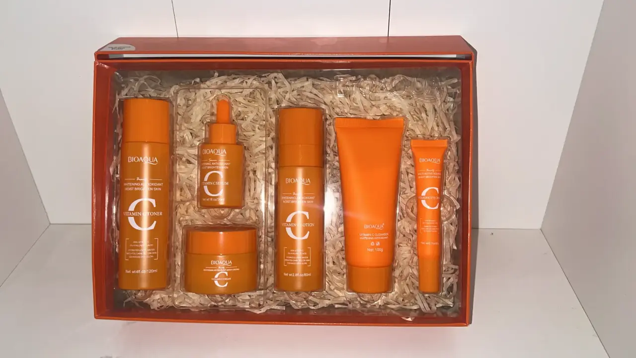 Set cuidado facial Bioaqua vitamina C - miniatura 1