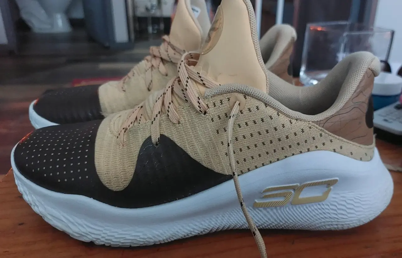 Zapatillas de basquetbol  beige y marrón - miniatura 1