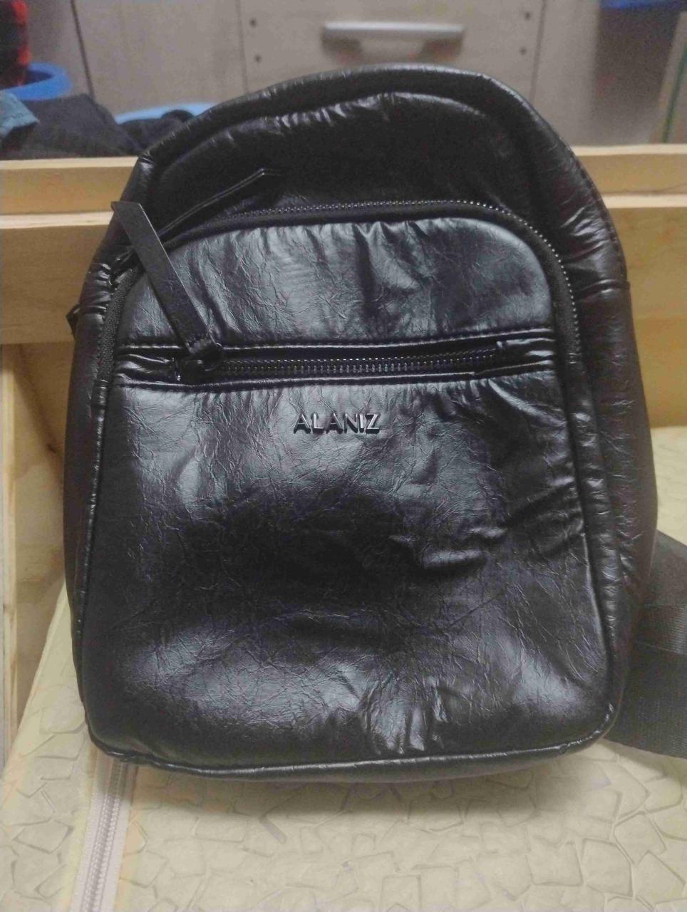 Mochila negra Alaniz - miniatura 1