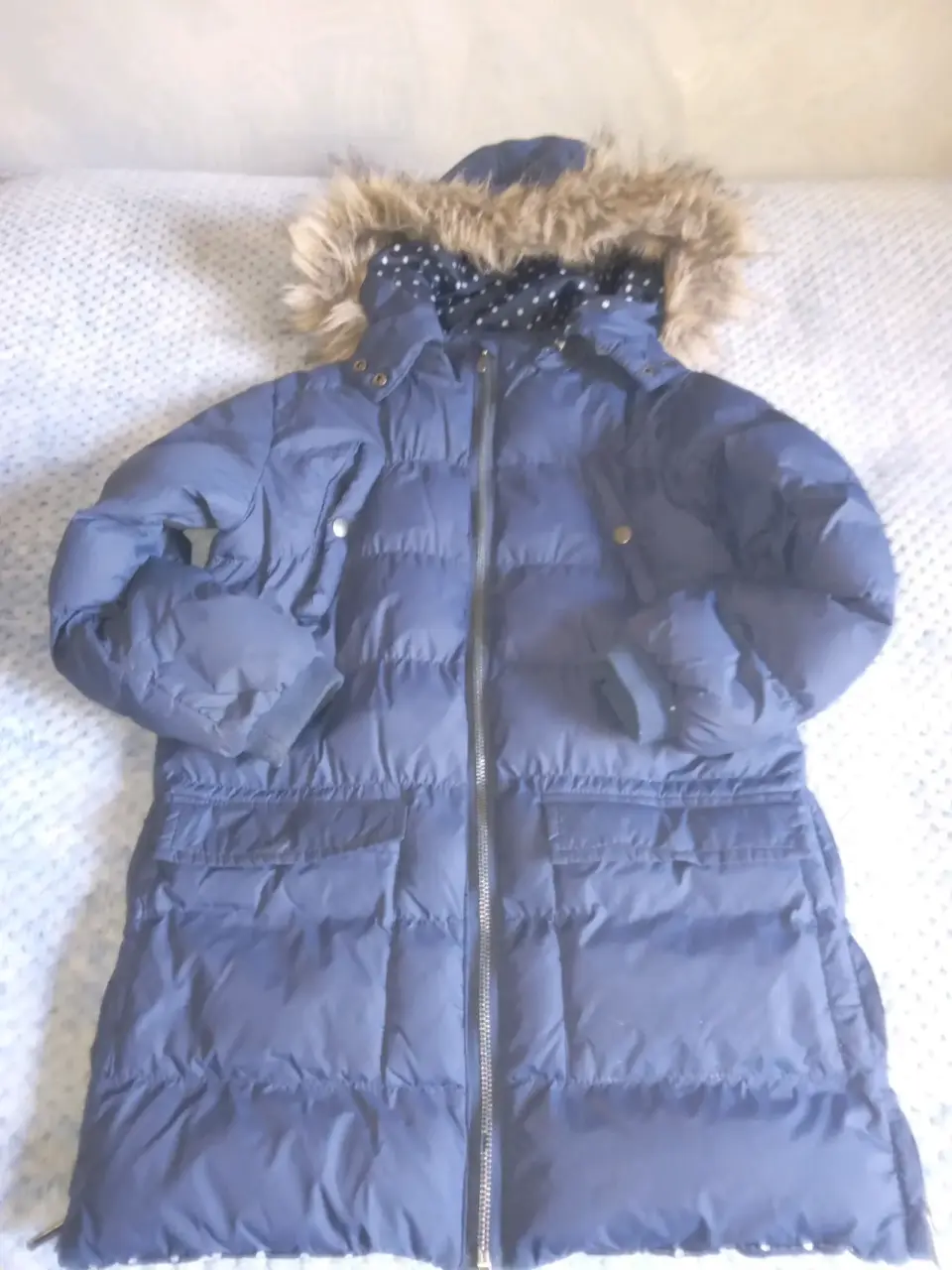 Parka azul con capucha de piel - miniatura 2