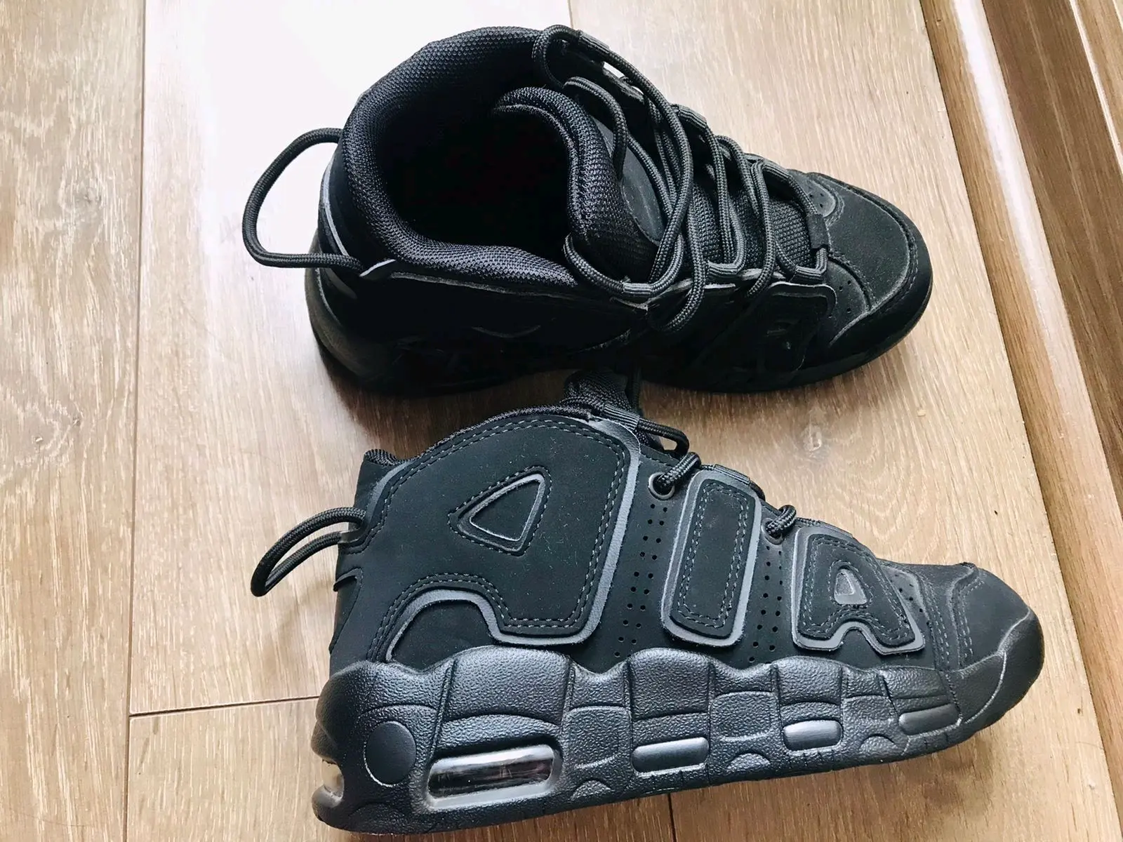 Zapatillas deportivas negras talla 35.5 - miniatura 1