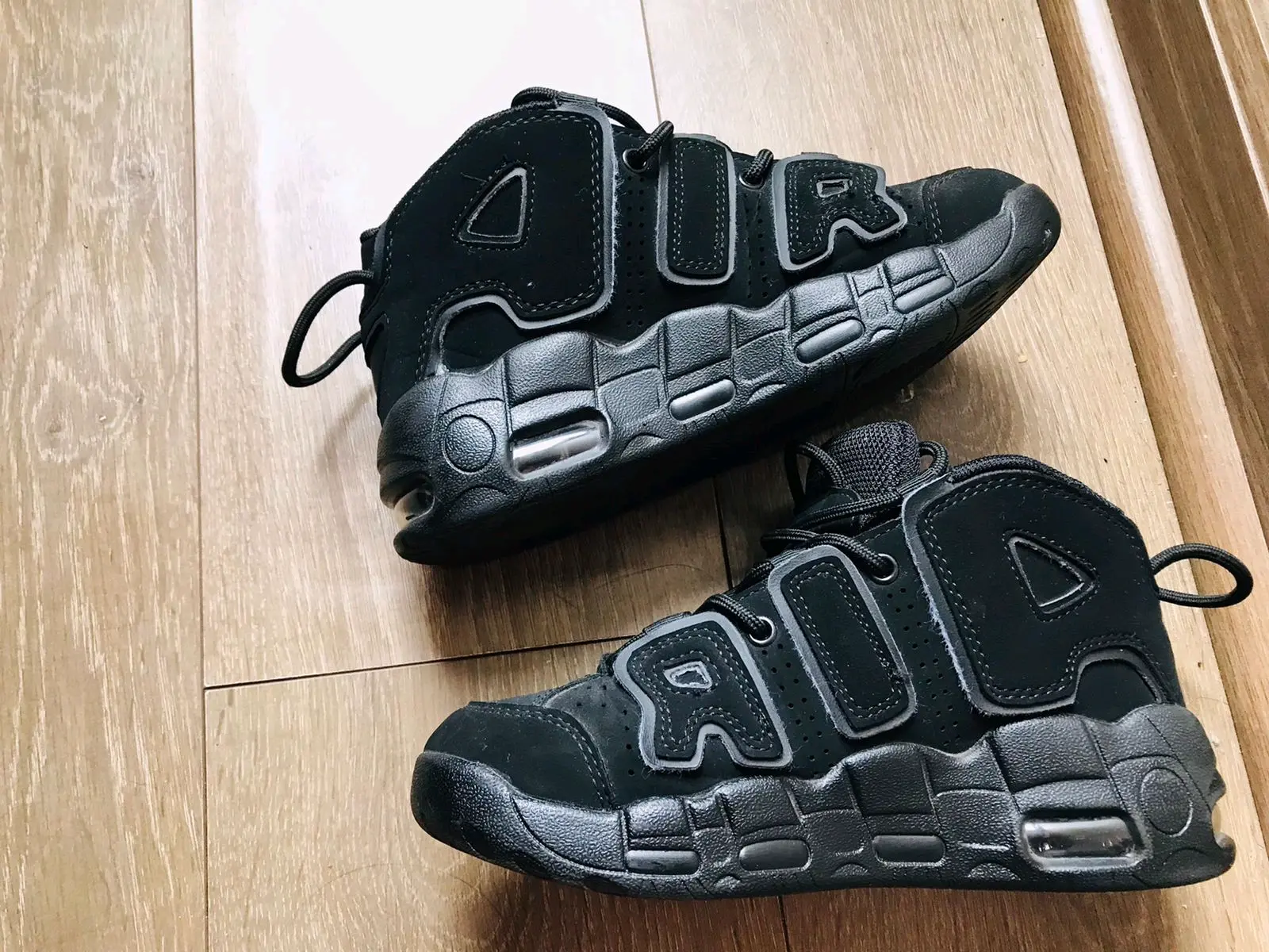 Zapatillas deportivas negras talla 35.5 - miniatura 2