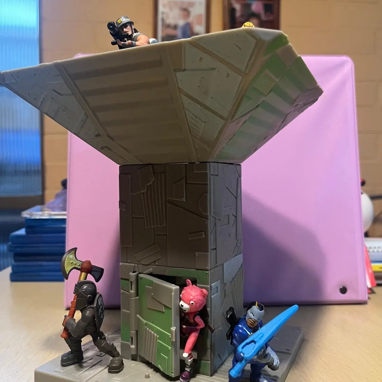 Set de figuras de fornite - miniatura 3