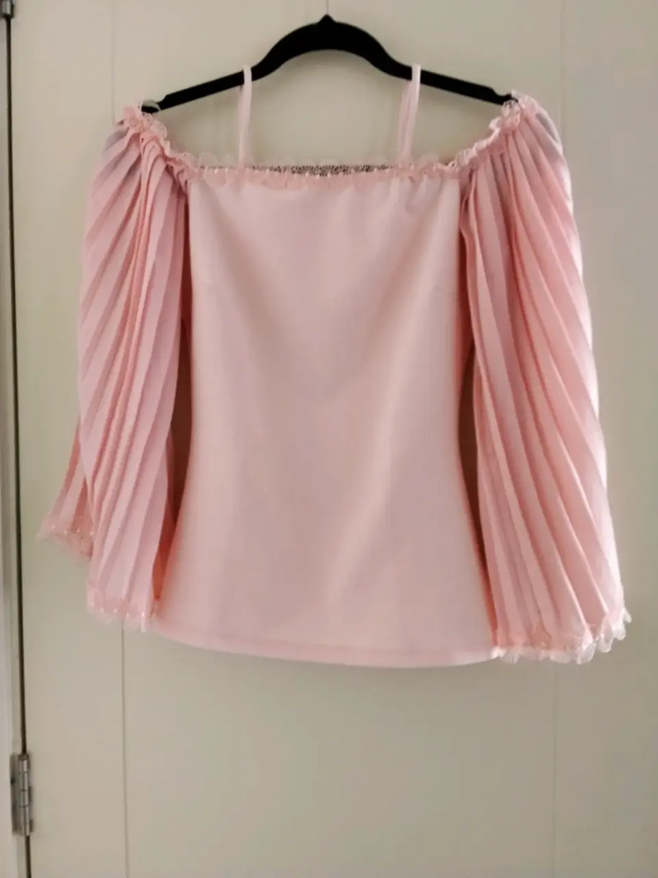 Blusa rosada con mangas plisadas Valentine - miniatura 5