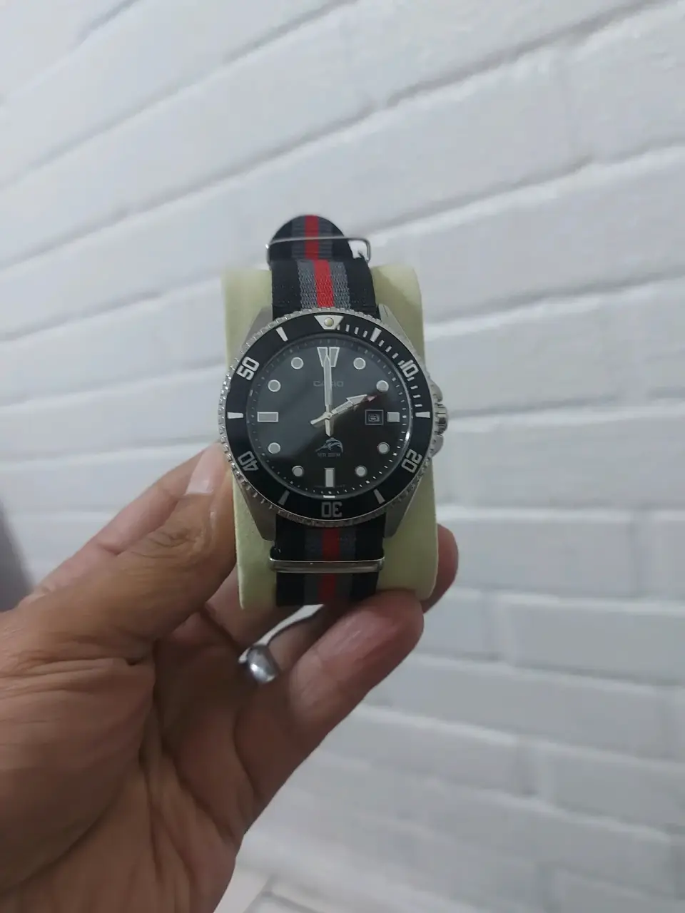 Reloj de pulsera clásico negro casio Marlin