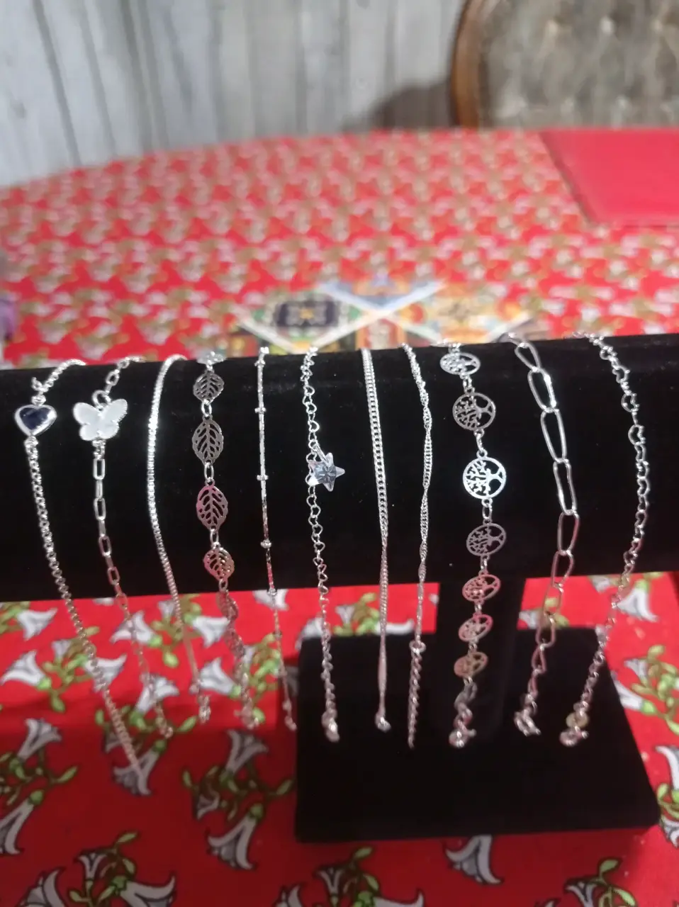Pulseras de plata variadas