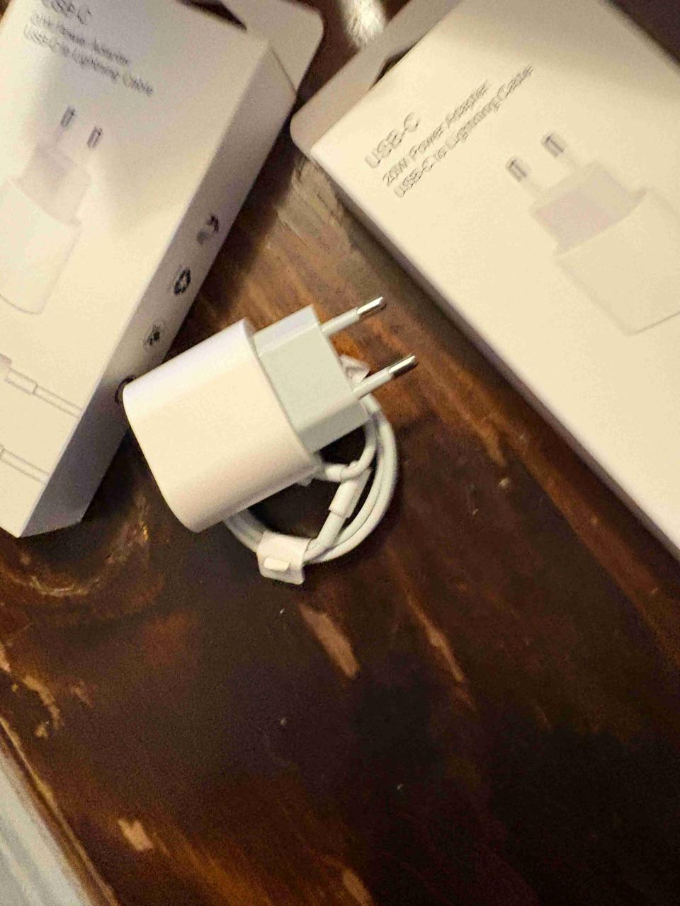 Cargadores de IPhone - miniatura 1
