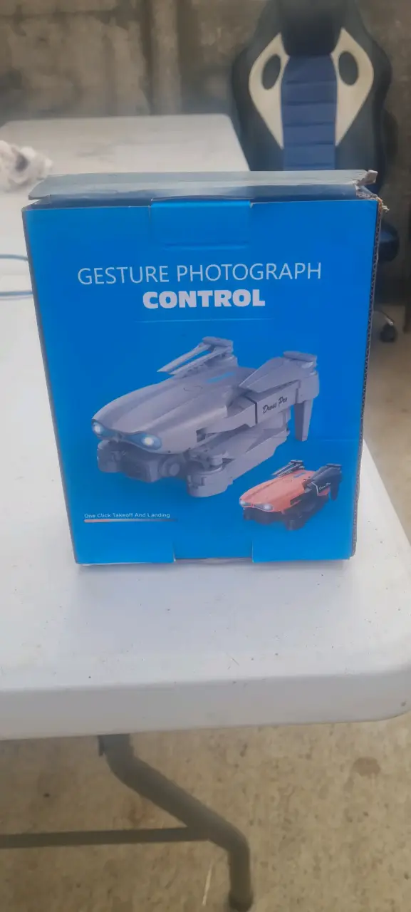 Drone Pro con control por gestos - miniatura 1