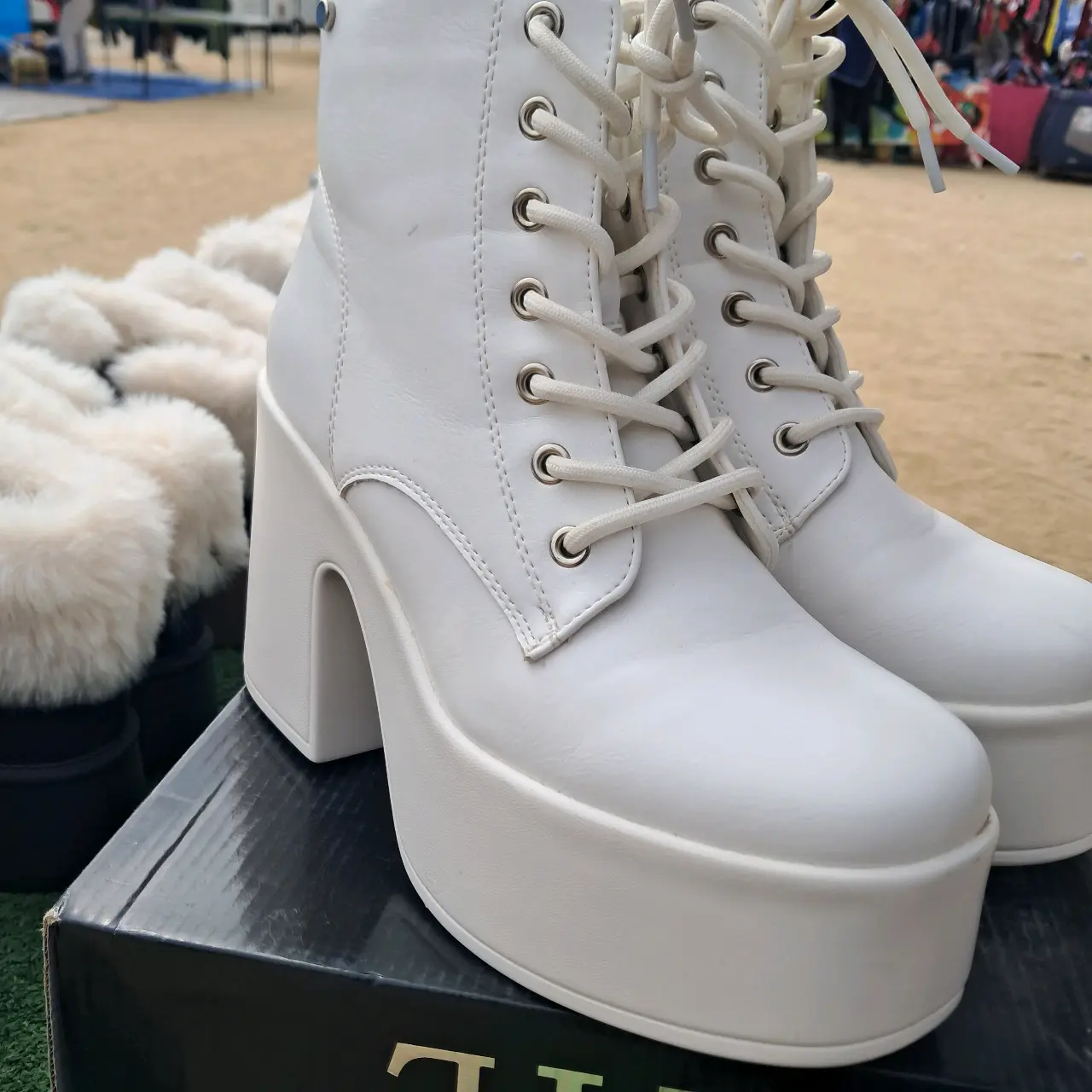 Botines Plataforma Blancos - miniatura 3