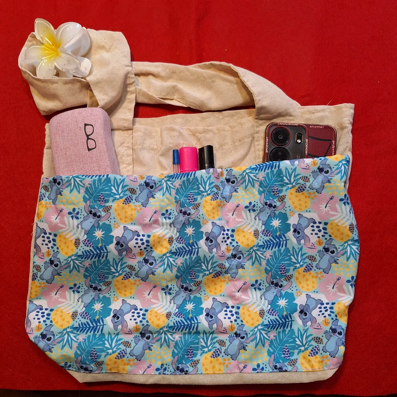 Bolsa tote con diseño animado - miniatura 3