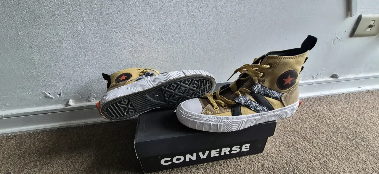 Zapatillas Converse amarillas altas - miniatura 3