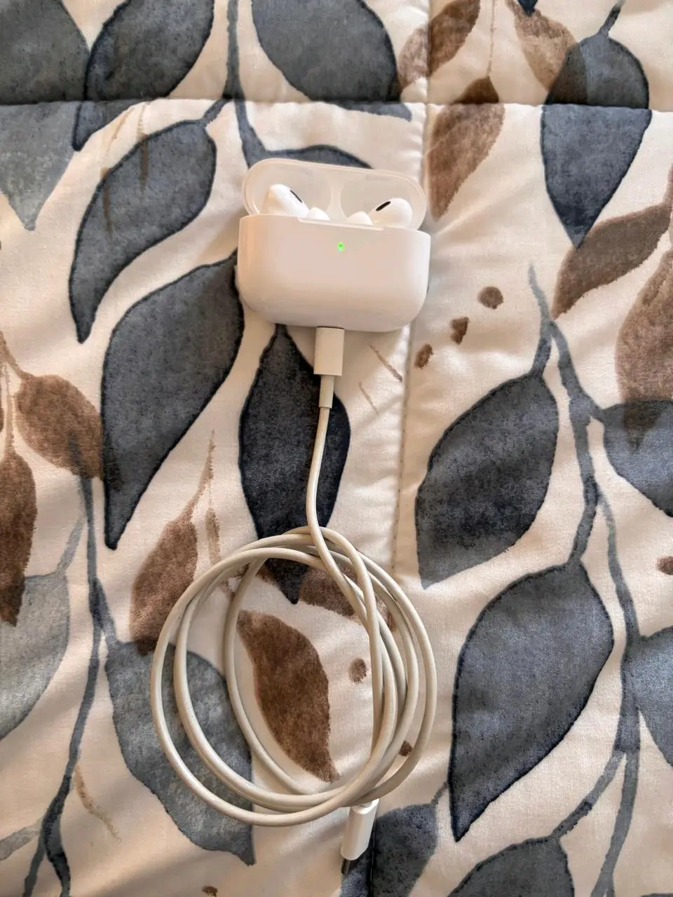 Airpods Pro 2 Gen ORIGINALES - miniatura 2