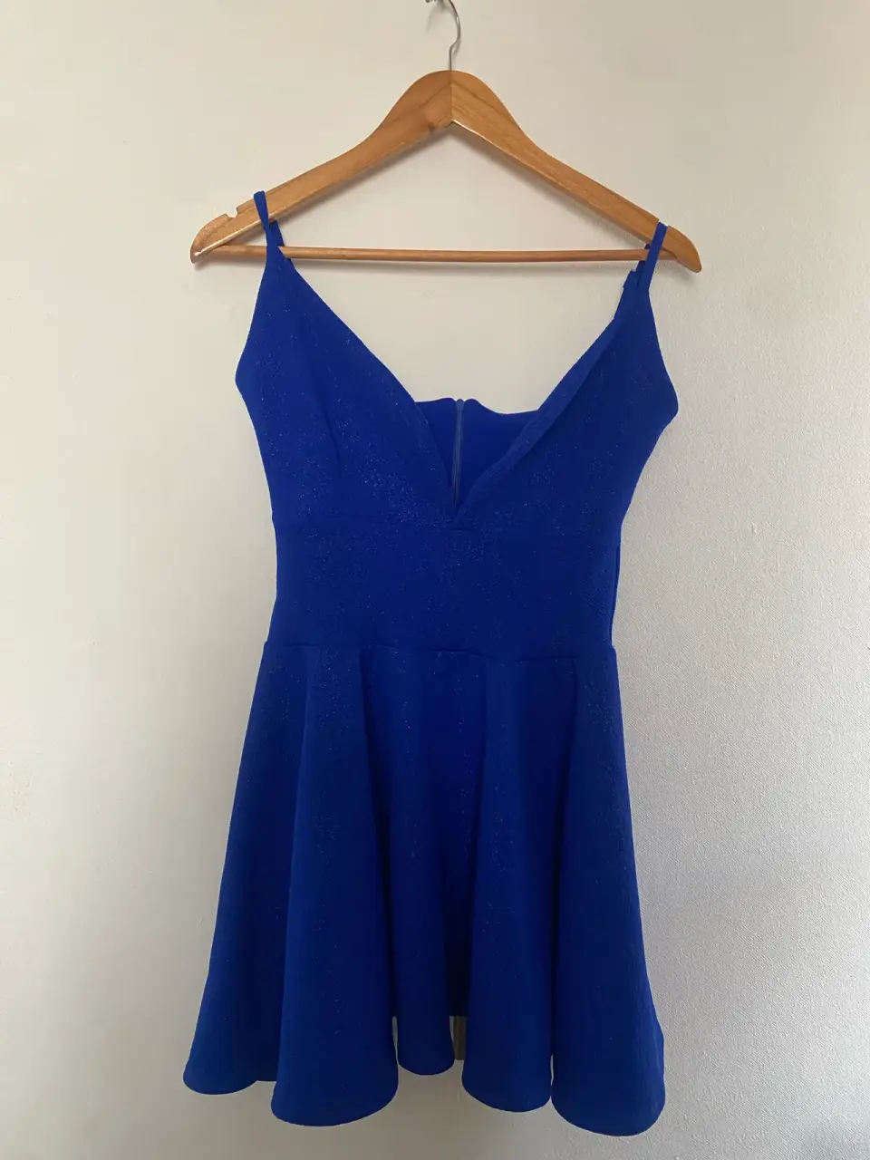 Vestido azul con tirantes - miniatura 1