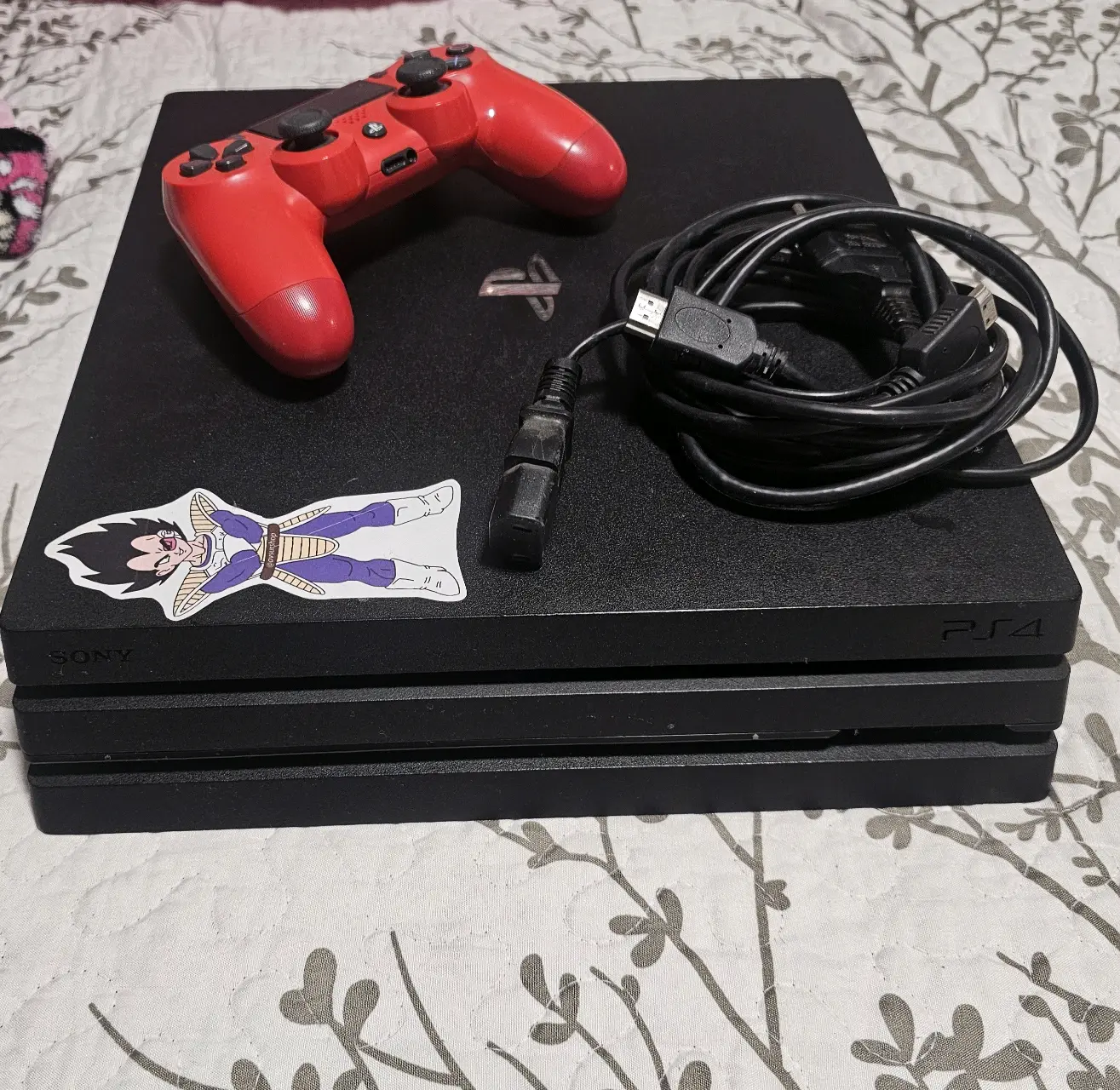 Consola PlayStation 4 pro 1Tb - miniatura 2