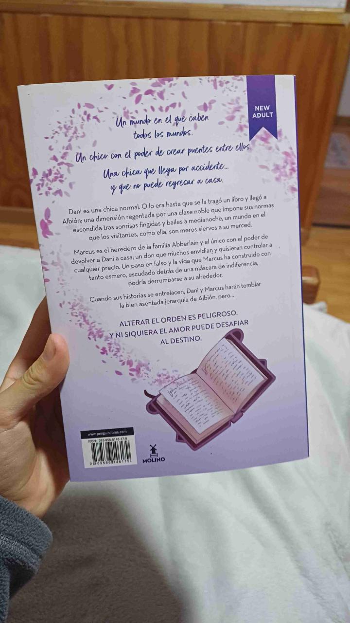 Libro Pétalos de Papel, excelente estado - miniatura 2