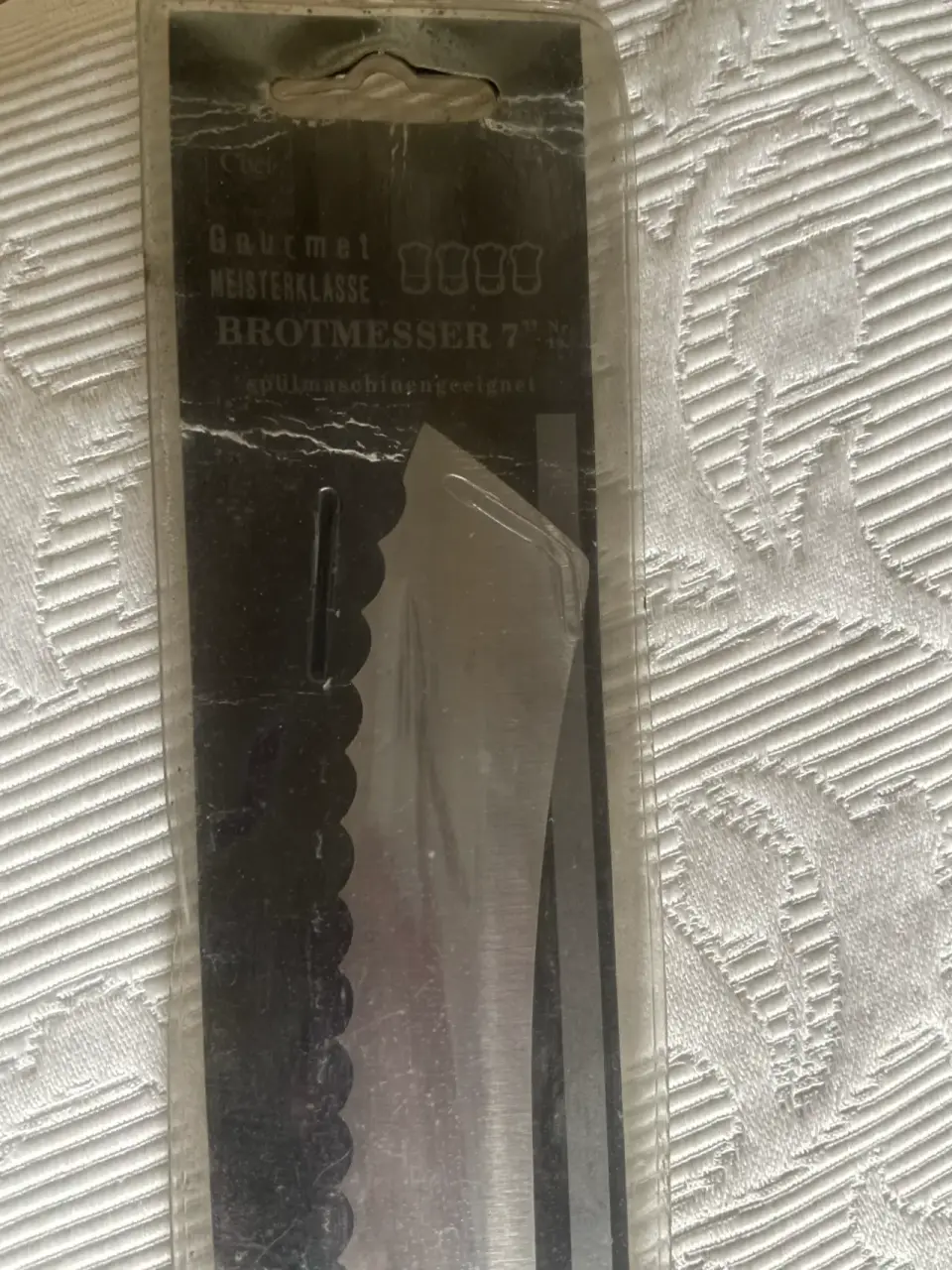 Cuchillo de pan Gourmet 7" - miniatura 1