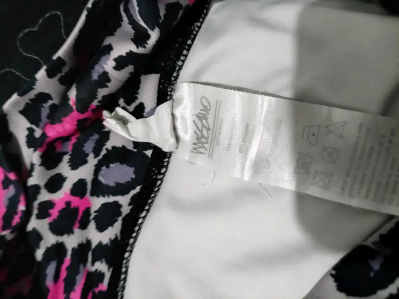 Leggings animal print gris y fucsia - miniatura 2