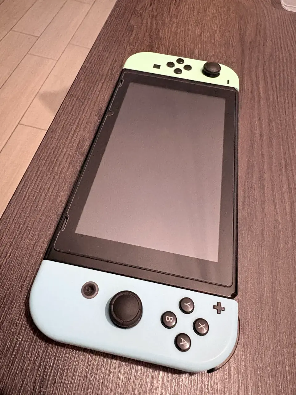 Consola Nintendo Switch con accesorios - miniatura 4