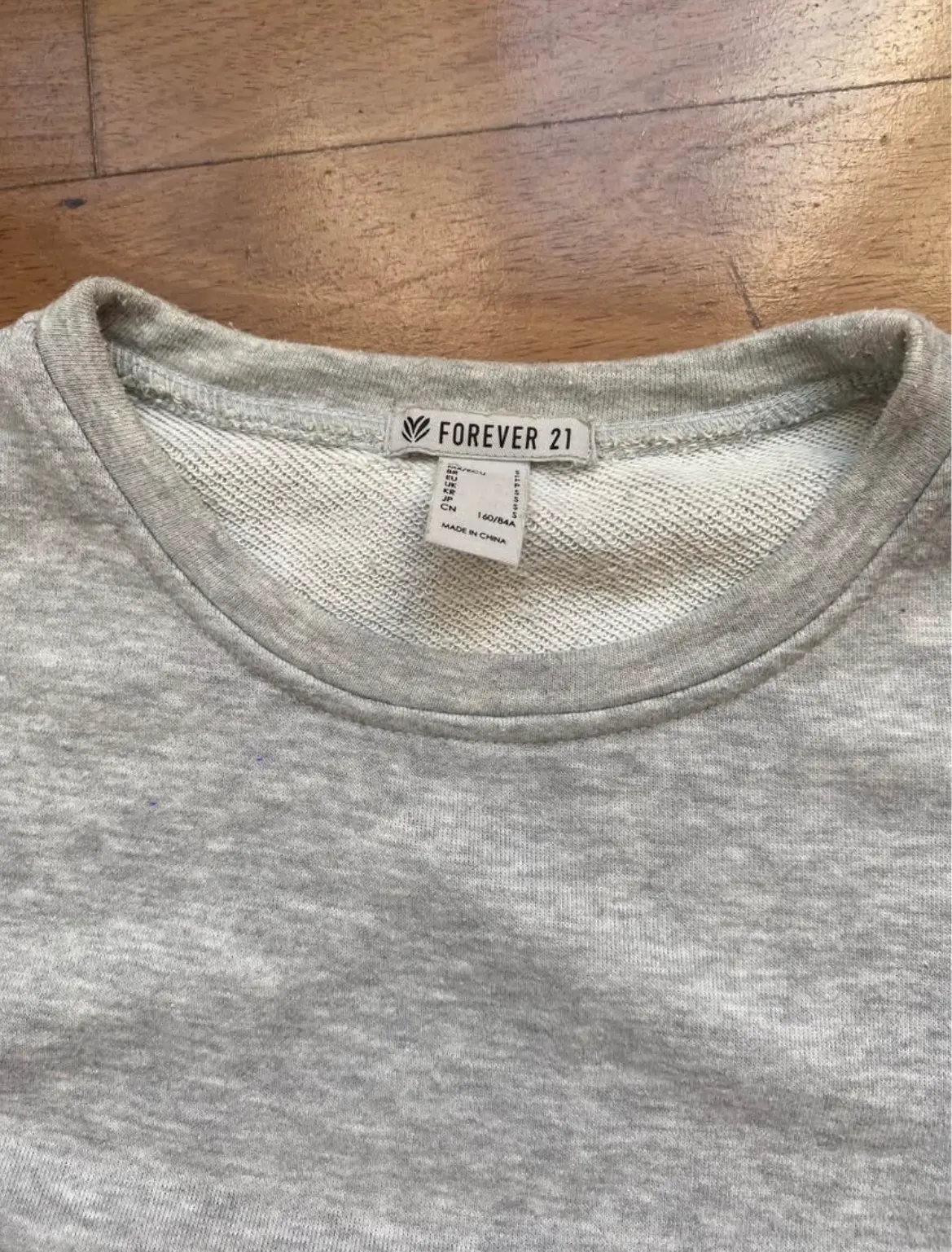 Polera corta gris Forever 21 - miniatura 2