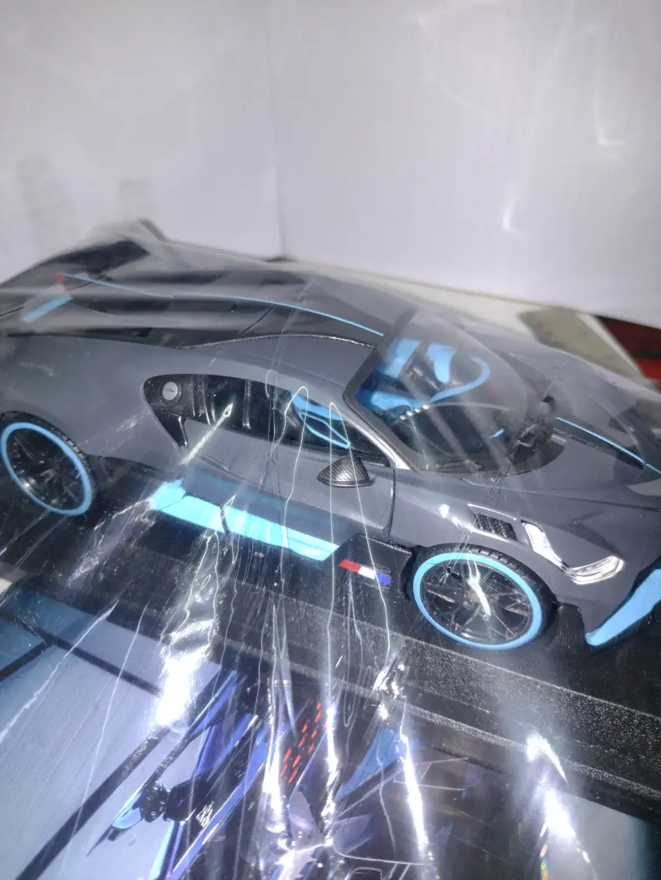 Autos deportivos a escala 1:24 - miniatura 2