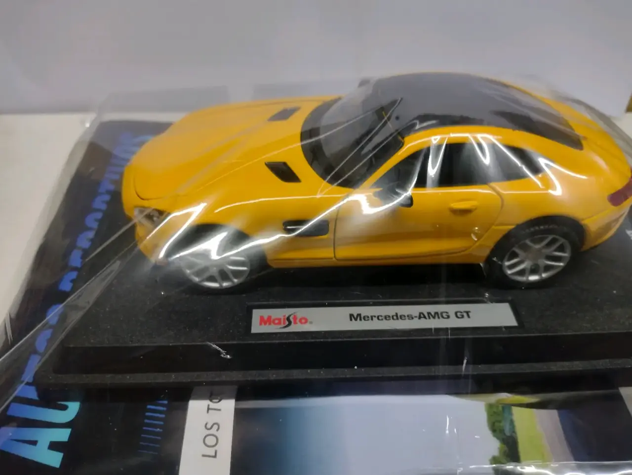 Autos deportivos a escala 1:24 - miniatura 3