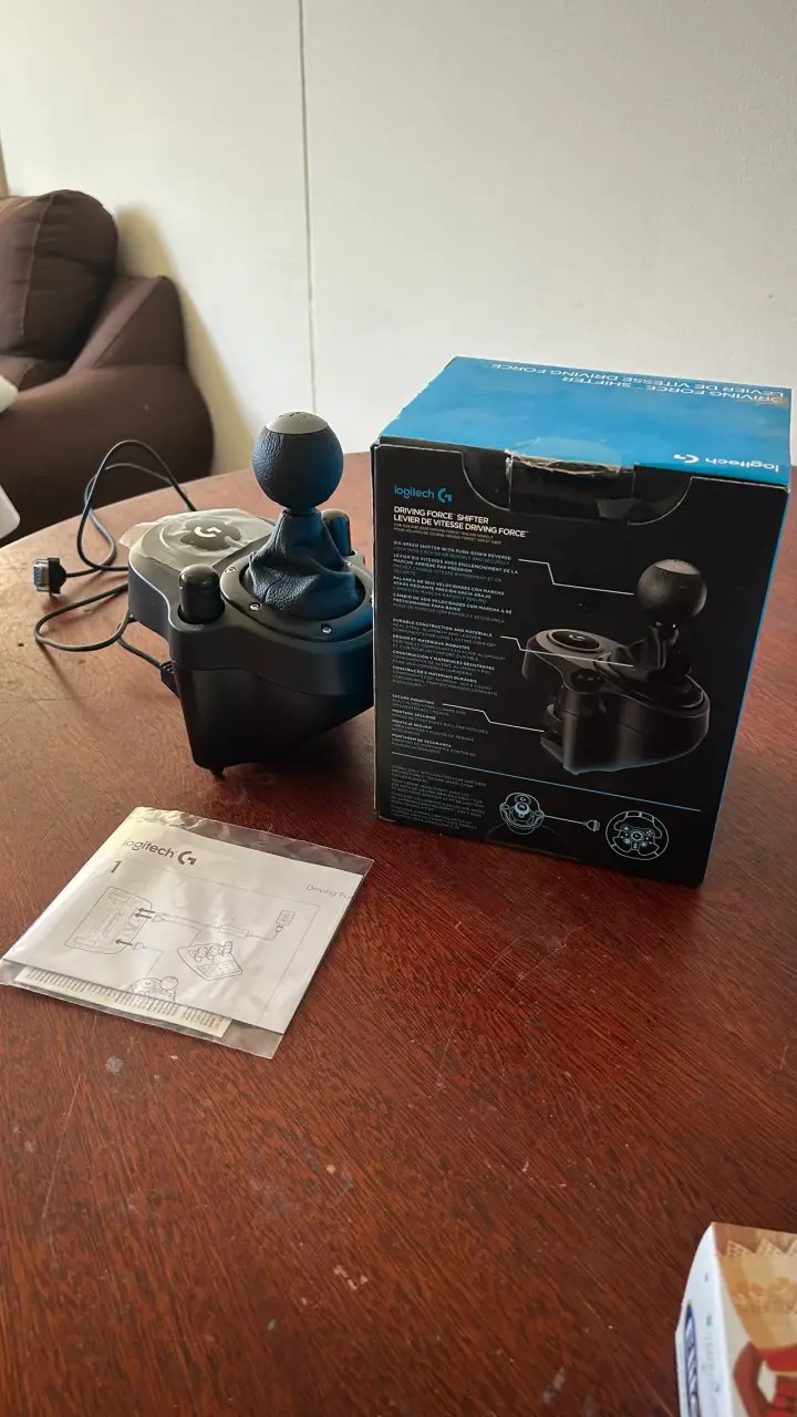 Logitech Driving Force Shifter - Nuevo - miniatura 2