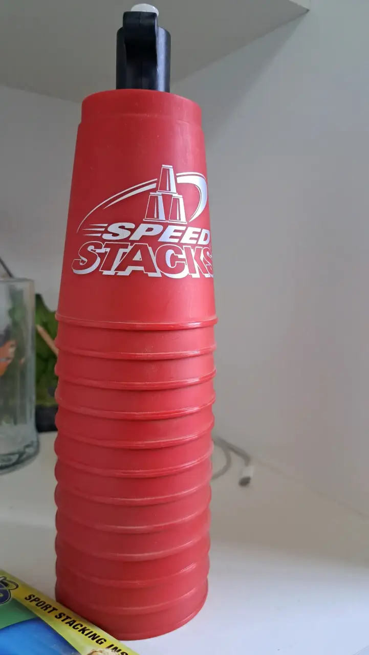 Vasos Speed Stacks rojos