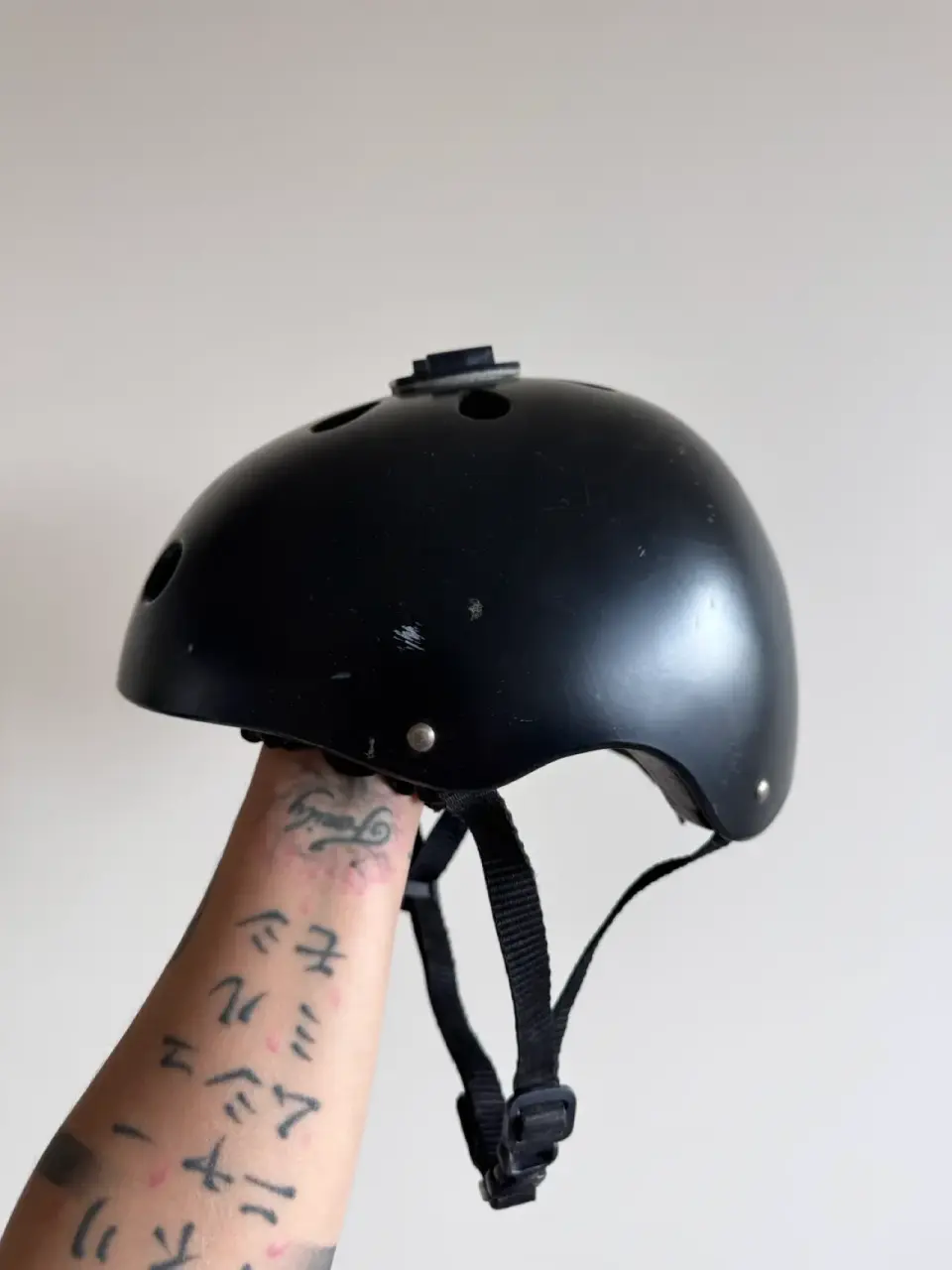 Casco bianchi negro - miniatura 3