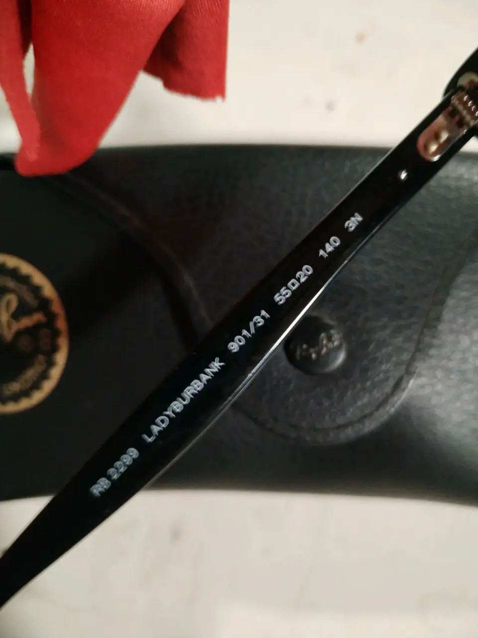 Gafas de sol Ray-Ban negras - miniatura 3