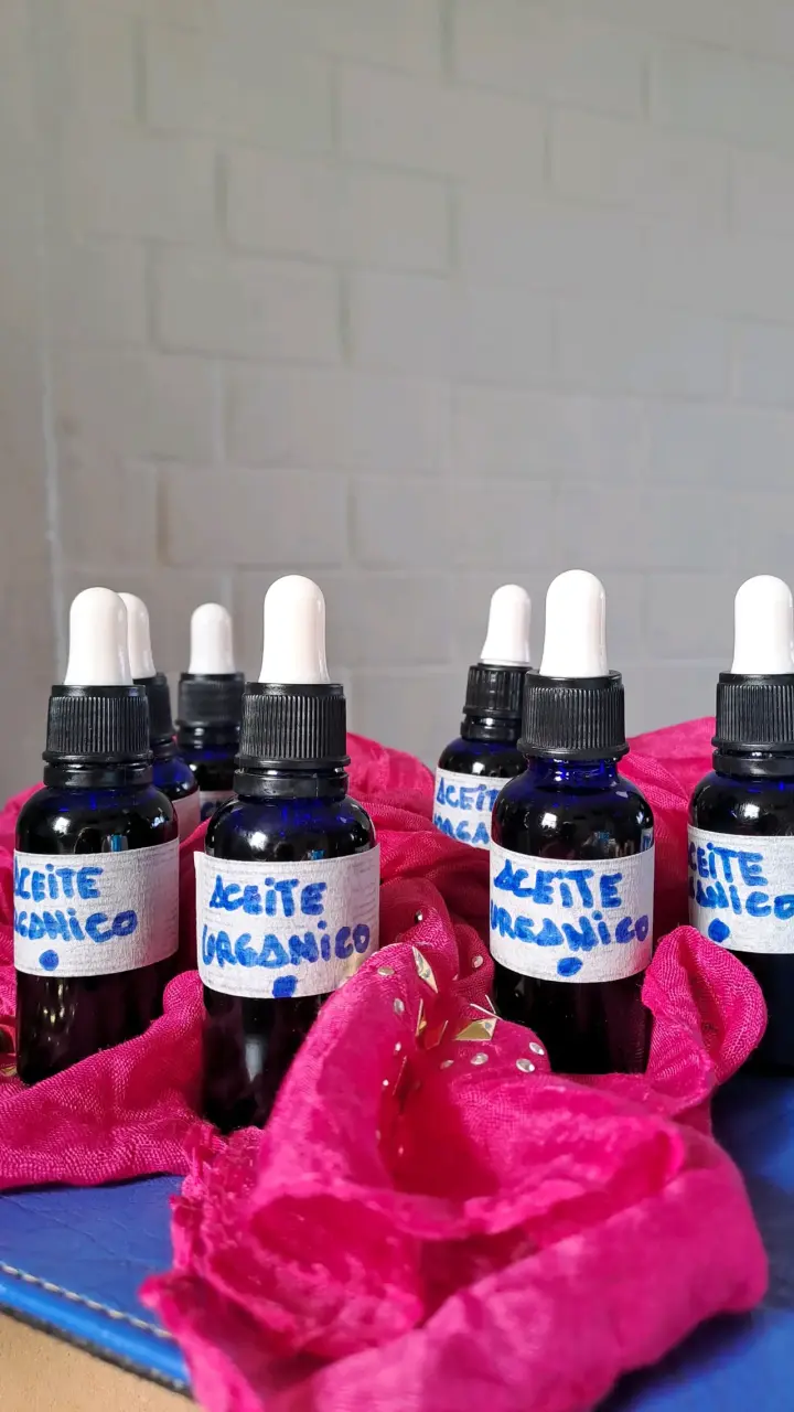 Aceite orgánico con gotero - miniatura 2