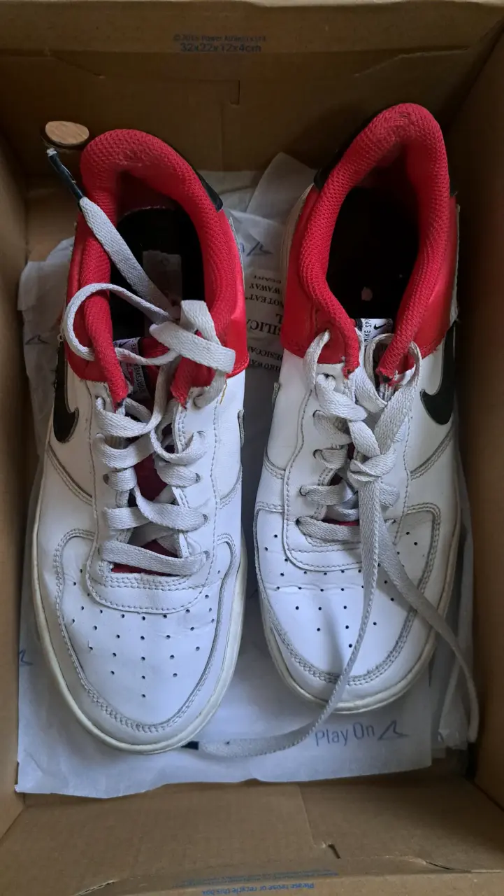 Zapatillas Nike Air Force 1 Low '07 LV8 - miniatura 1
